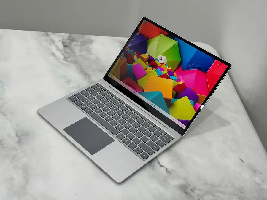 Surface Laptop Go 2 cũ Tân Phú laptop mỏng nhẹ 10 triệu