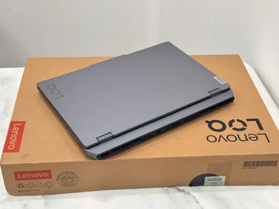 Lenovo LOQ 15ARP9 cũ màu xám thiết kế gaming